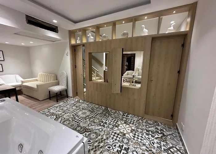 Luxury 03 Chalet, Front شقة *
