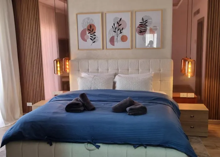 Luxury 03 Chalet, Front شرم الشيخ
